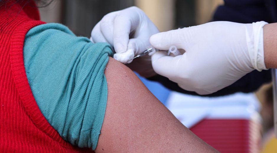 El objetivo de la jornada de vacunación es proteger a la comunidad universitaria del CUCS. EL INFORMADOR/ARCHIVO.