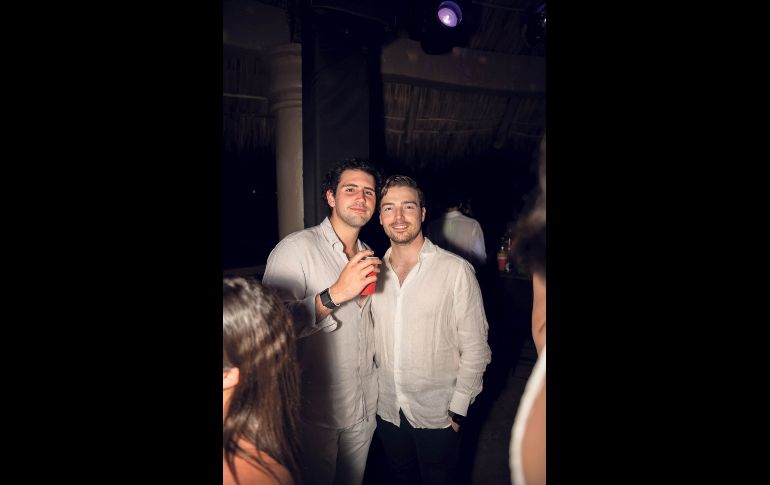 Gui Balleza y Diego Salcedo. GENTE BIEN JALISCO / Cortesía