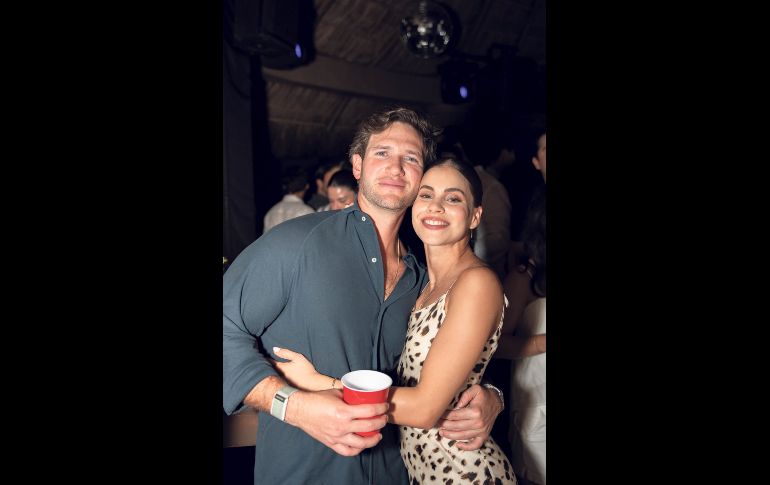 Fernando Arambula e Isa Pérez. GENTE BIEN JALISCO / Cortesía