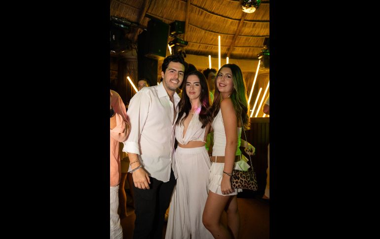 Diego Vasquez, Michelle Iranzo y Luisa Vasquez. GENTE BIEN JALISCO / Cortesía