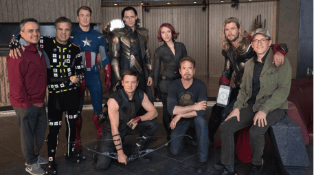 Durante su estreno en 2019, Avengers: End Game se convirtió en la primera película en recaudar 1.000 millones de dólares en un fin de semana. INSTAGRAM / @therussobrothers