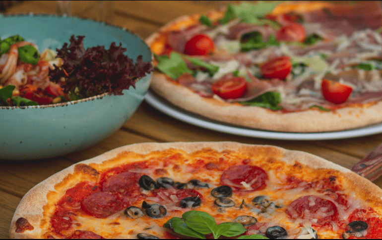 Si eres fanatico de la pizza, aquí te compartimos una pequeña lista con las mejores pizzerías de Guadalajara. ESPECIAL/CANVA