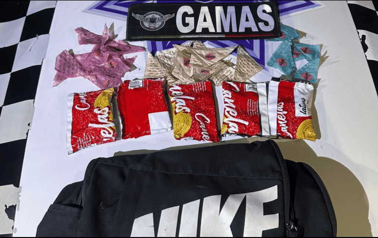 En hechos no relacionados, Policías de Guadalajara detuvieron a tres presuntos narcomenudistas. CORTESÍA/Policía de Gdl