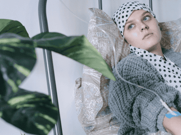 La prevención y la vigilancia constante de tu salud son esenciales para identificar posibles problemas a tiempo. CANVA