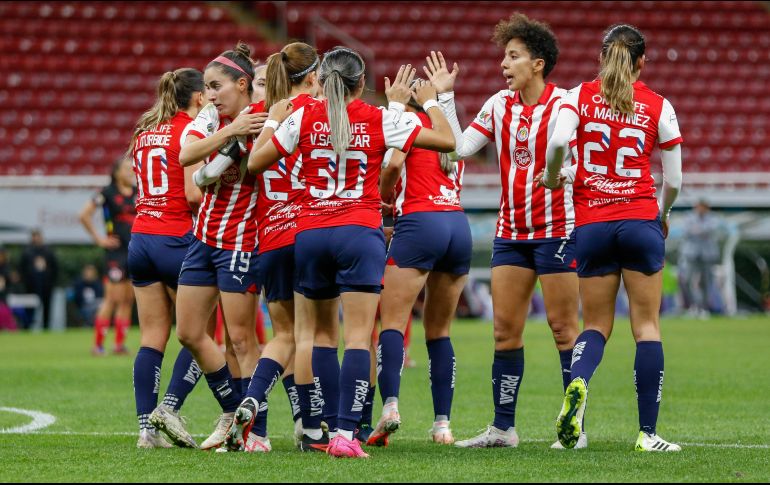 Chivas Femenil está tratando de reconstruir la confianza dentro del equipo, y con Antonio Contreras se encuentran en un proceso de adaptación para encontrar su mejor versión. IMAGO7