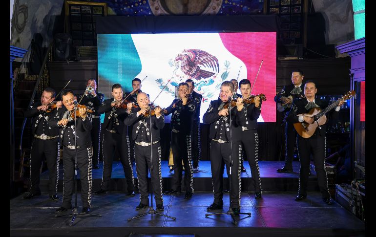 En su trayectoria, la agrupación ha recorrido múltiples países, desde Estados Unidos hasta Japón y Corea, donde la música del mariachi ha generado una conexión única con el público extranjero. EL INFORMADOR/ H. FIGUEROA.