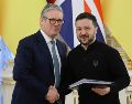 Keir Starmer se ha reunido durante enero del 2025, en Kiev, con el presidente ucraniano, Volodímir Zelenski. EFE/S. Dolzhenko