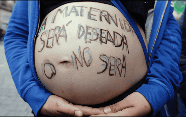 otra integrante de los colectivos, advirtió que las iniciativas contemplan que las mujeres, hasta un minuto antes del nacimiento del bebé, pueden ser objeto de un aborto. SUN/ ARCHIVO