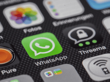 La app de Meta recomienda proporcionar una dirección de correo electrónico para restablecer la verificación de 2 pasos. Pixabay.