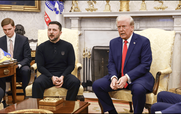 Donald Trump y Volodímir Zelenski, este viernes, en la Casa Blanca. EFE / J. Lo Scalzo