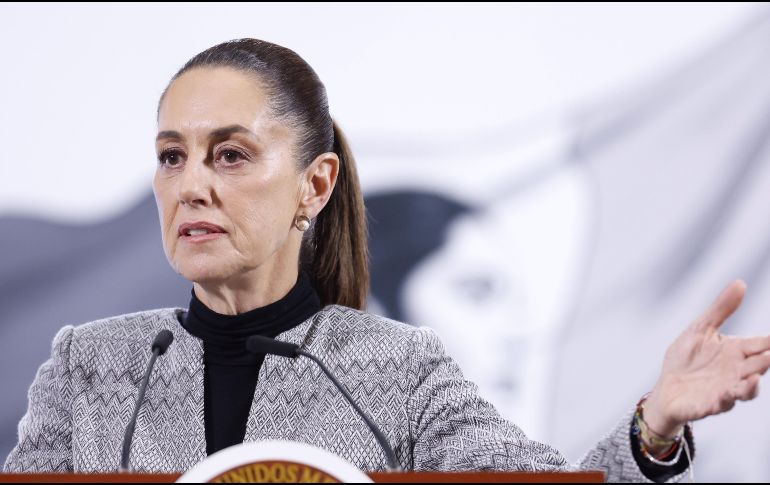 Sheinbaum insistió que esta iniciativa no afectará a los maestros. EFE/S. Gutiérrez