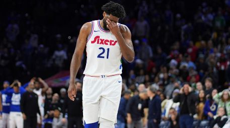 La carrera de Joel Embiid ha sufrido por sus múltiples lesiones. AP/M. Slocum