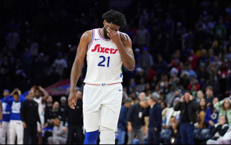 La carrera de Joel Embiid ha sufrido por sus múltiples lesiones. AP/M. Slocum