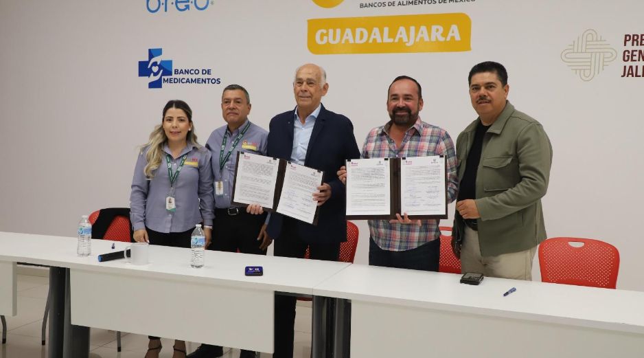 Además de la distribución de despensas, el Banco de Alimentos instalará dos tiendas, una en el norte y otra en el sur de Tonalá, con productos a precios accesibles. ESPECIAL