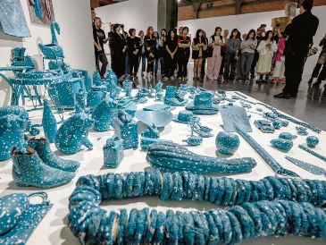 La exposición fue curada por Daniel Garza Usabiaga. EFE