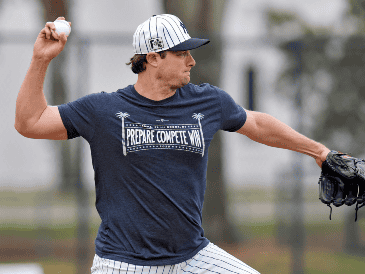 Gerrit Cole tiene un récord de 153-80 con una efectividad de 3.18 en 12 temporadas con Pittsburgh (2013-2017), Houston (2018-2019) y los Yankees (2020-2024). AP / ARCHIVO