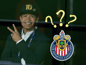 ‘El Matador’ revela de forma humorística, a través de su cuenta de Tiktok, el supuesto motivo por el cual no jugó para el equipo Chivas durante su carrera. IMAGO7 / ARCHIVO / CANVA