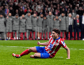 JULIÁN ÁLVAREZ. El Atlético de Madrid tampoco entiende cómo se puede resolver una jugada tan decisiva en tan solo un minuto. AP / M. Fernández