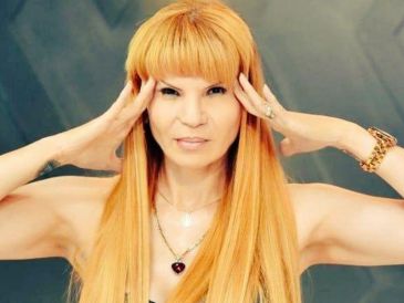 Mhoni Vidente ha revelado lo que le espera a cada signo este fin de semana, además de revelar los números mágicos y colores de la suerte. FACEBOOK / Mhoni Vidente
