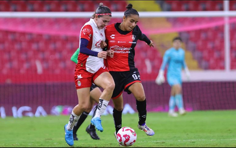 Rojiblancas y rojinegras se verán las caras en las instalaciones de Verde Valle para disputar el Clásico Tapatío. IMAGO7.