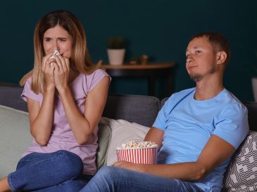 Como en otros países, las series turcas que se emiten en plataformas de streaming están triunfando entre el público ruso. ESPECIAL / CANVA