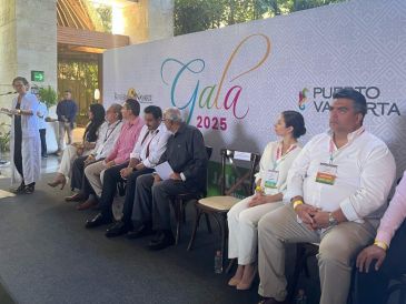 El gobernador de Nayarit, Miguel Ángel Navarro, fue el encargado de inaugurar el evento realizado en el salón de convenciones de Vidanta. ESPECIAL