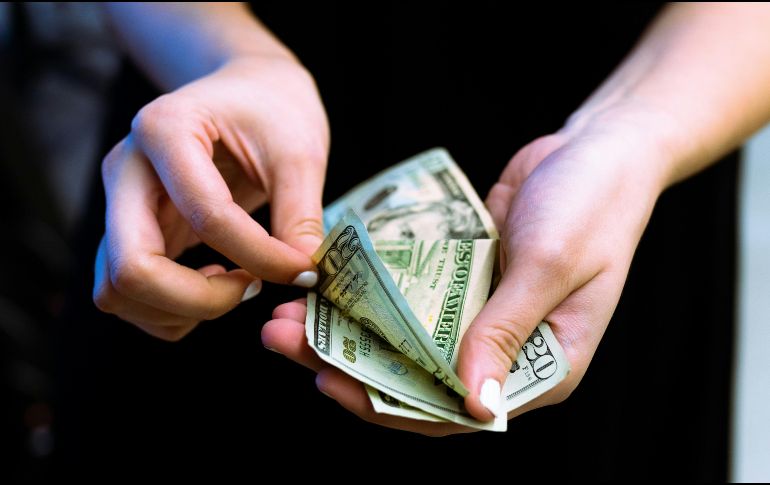El dólar aumentó del 0.29% respecto a los 20.08 pesos registrados antes de la apertura de los mercados. UNSPLASH