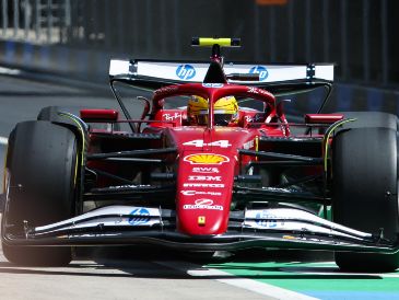 Hamilton recorrió el circuito de ShangháI en 1:30.849. EFE/W. Hao