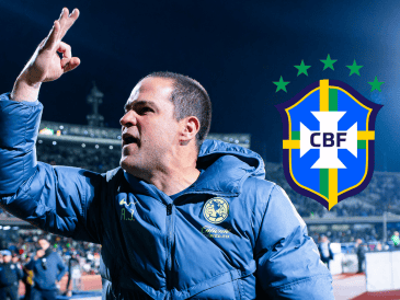 André Jardine durante la celebración del tricampeonato con América. IMAGO7