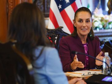 Noem, por su parte, destacó como "positivo" el despliegue de la Guardia Nacional de México y "la aceptación de vuelos de deportados". ESPECIAL/ X/ @Claudiashein.