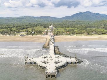 Vista aérea del muelle de San Blas. CORTESÍA