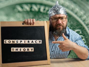 Aunque la mayoría de las teorías conspirativas siguen sin base real, estos casos demuestran que a veces la desconfianza tiene fundamentos. CANVA