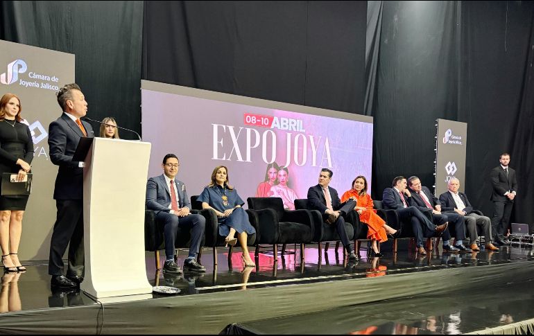La edición 106 de Expo JOYA inició este lunes 8 de abril en Expo Guadalajara, con la participación de más de 300 empresas expositoras de joyería de oro, plata, accesorios y maquinaria. EL INFORMADOR / C. Martínez