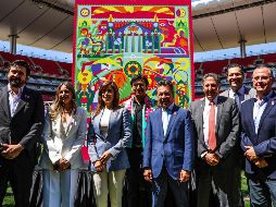 En presentación en el Estadio Guadalajara, estuvieron presentes Amaury Vergara, presidente de Chivas; además de la alcaldesa de Guadalajara, Verónica Delgadillo; el gobernador de Jalisco, Pablo Lemus; y el alcalde de Zapopan, Juan José Frangie. EL INFORMADOR / A. Navarro