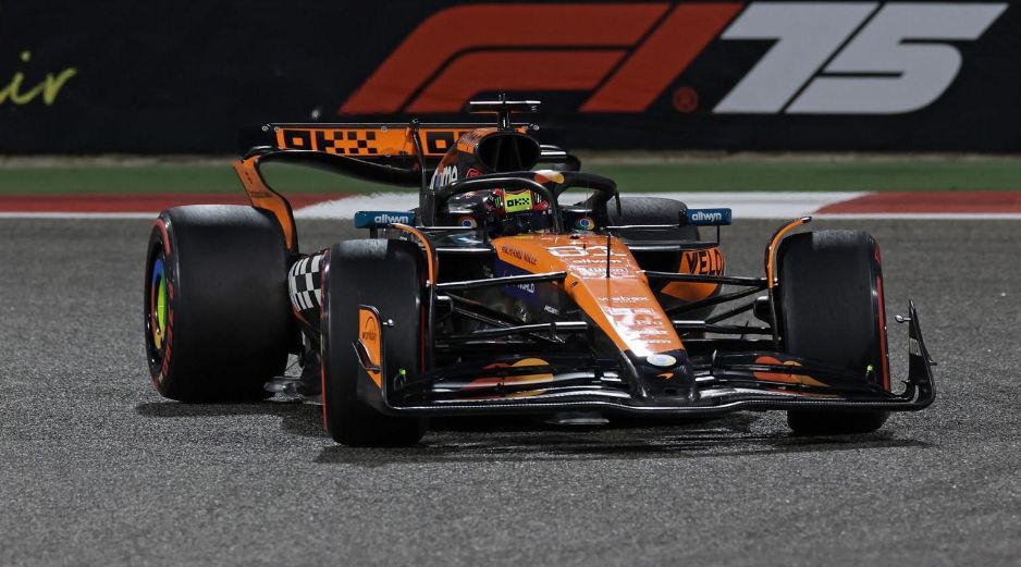 El piloto australiano Oscar Piastri se proclamó como el gran ganador del Gran Premio de Bahréin. EFE / A. HAIDER