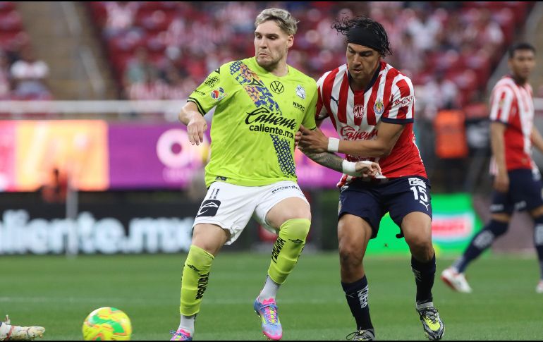 Actualmente, Chivas ocupa el décimo lugar en la tabla general, con 18 puntos, lo que los mantiene dentro de los puestos de repechaje. IMAGO7 / ARCHIVO