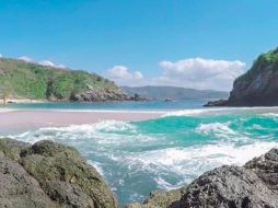 Isla Cocinas destaca como un sitio perfecto para disfrutar actividades como el buceo, la natación y los paseos en kayak. ESPECIAL / Gobierno de La Huerta