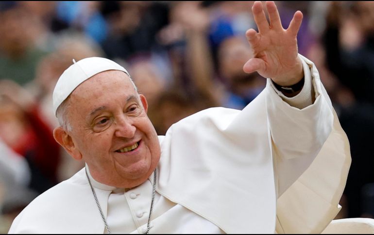 A través de mensajes sinceros, sentidos y cargados de gratitud, figuras como Alejandro Sanz y Whoopi Goldberg expresaron su respeto y admiración. EFE/F. FRUSTACI