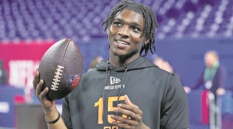 El QB Cam Ward podría ser tomado por Tennessee con la primera selección. AFP/S. Revere