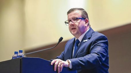 Roger Eleutheri. El presidente de Canieti Occidente, subraya que la incertidumbre económica global está frenando inversiones en la industria electrónica de Jalisco. ESPECIAL