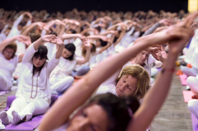  El yoga es una actividad que puede ayudarte a practicar el aquí y el ahora en tu vida diaria. AP / ARCHIVO