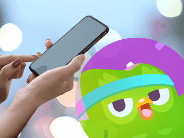Duolingo también dio a conocer que estos nuevos cursos incluyen funcionalidades inmersivas como Cuentos y DuoRadio. ESPECIAL