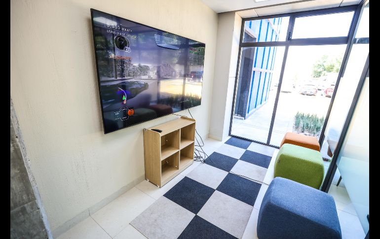 Además de las clases de inglés se apoyará con la creación de laboratorios, la ampliación de la Red de Centros de Innovación y Emprendimiento (REDi) y la ampliación de la matrícula. EL INFORMADOR/ A. Navarro.