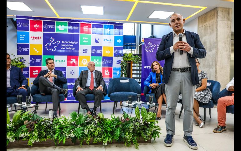 Además de las clases de inglés se apoyará con la creación de laboratorios, la ampliación de la Red de Centros de Innovación y Emprendimiento (REDi) y la ampliación de la matrícula. EL INFORMADOR/ A. Navarro.