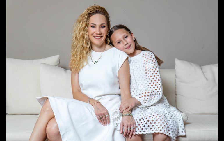 Marines Correa sonríe junto a su hermosa hija. GENTE BIEN JALISCO / T. Duppa