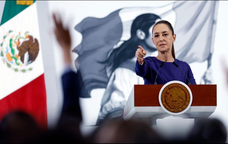 La presidenta de México, Claudia Sheinbaum, participa este miércoles durante su conferencia de prensa en Palacio Nacional de la Ciudad de México. EFE/ S. Gutiérrez.