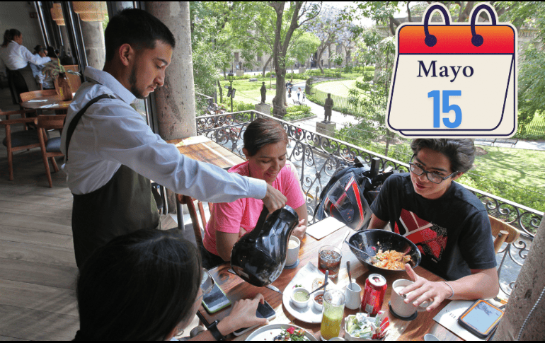 El próximo jueves 15 de mayo se conmemora el Día del Maestro y aquí te compartimos si las y los trabajadores de México descansarán o no. ESPECIAL/ EL INFORMADOR/ ARCHIVO.