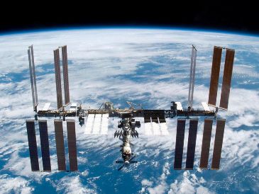 La Estación Espacial Internacional ha tenido varios incidentes con basura espacial que la ha puesto en peligro. EFE/Archivo