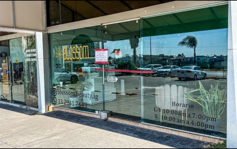 Escena del crimen. Fachada del salón de belleza donde fue asesinada Valeria Márquez. EL INFORMADOR/A. Navarro