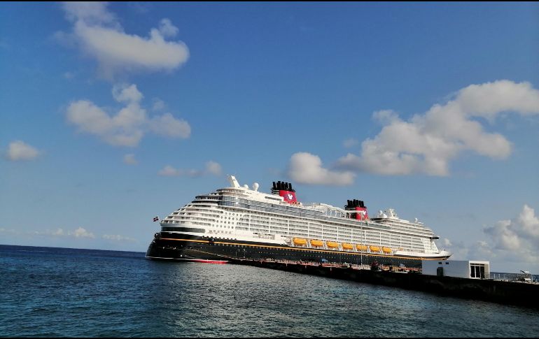 Disney Treasure en Cozumel. ESPECIAL/X MARTÍNEZ.